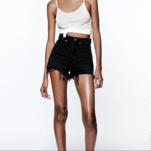 Zara Black Denim Shorts - Picture 2 of 8
